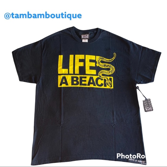 NWT Life’s A Beach Men’s Tee - Picture 1 of 6